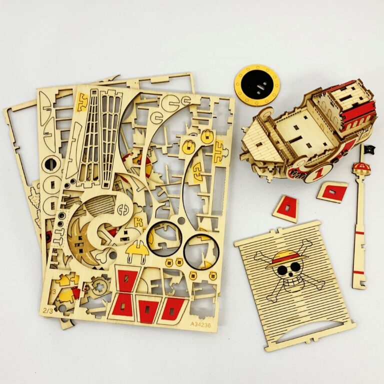 One Piece: Thousand Sunny Ship 3D Puzzle - Image 6